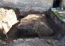 Aushub Grundmauer Foto S.Adaschkiewitz jpg