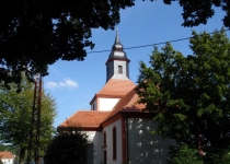 Durchblick zum Gotteshaus Foto S.Adschkiewitz. jpg