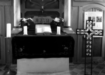 2018 1031 AZ 0561 Altar KLB schwarz weiss